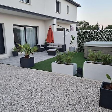 Magnifique Villa Avec Jacuzzi En Option Villeneuve-les-Maguelonne Exterior photo